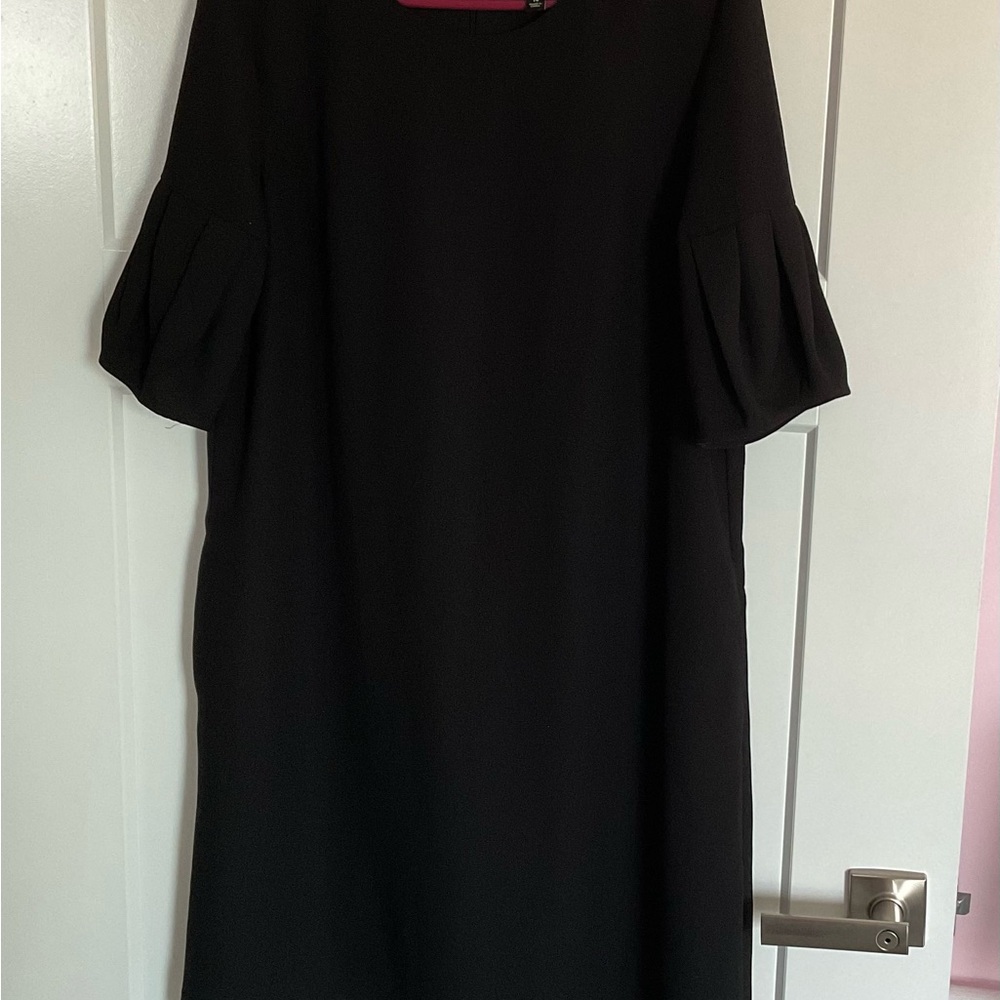 Ann Taylor Black Dress  14 w/Lantern Puff Sleeves Pleated & Lined 100% Polyester - Picture 7 of 7
